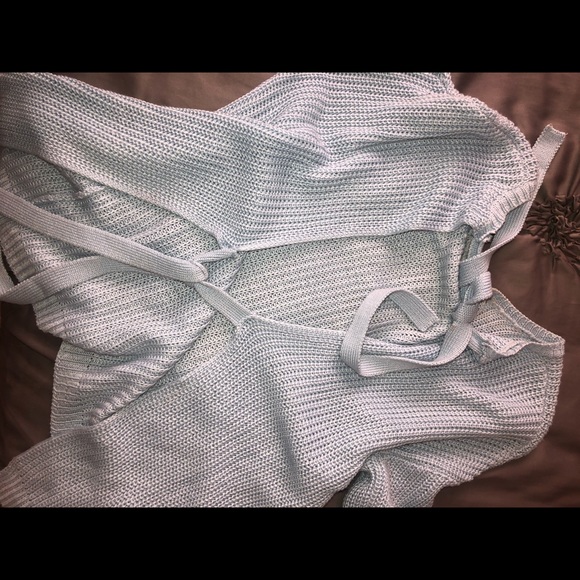 Baby Blue Open Back Sweater - Picture 2 of 4